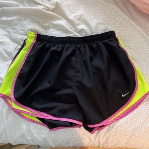 Nike Dri-Fit Womens Active Shorts Size L!